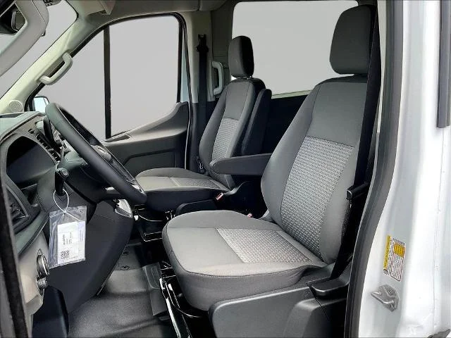 New 2025 Oxford White Ford Passenger Van XL image 61