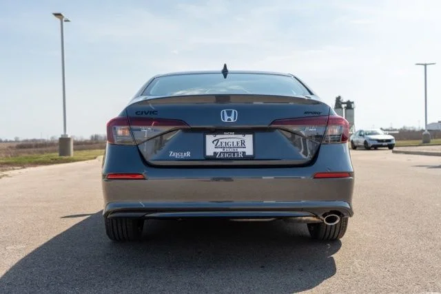 Used 2025 Gray Honda Sport image 6