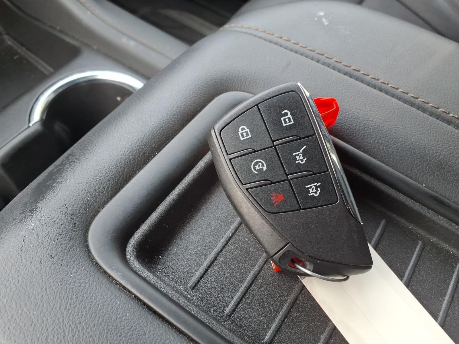 Used 2023 Midnight Blue Metallic Chevrolet High Country image 31