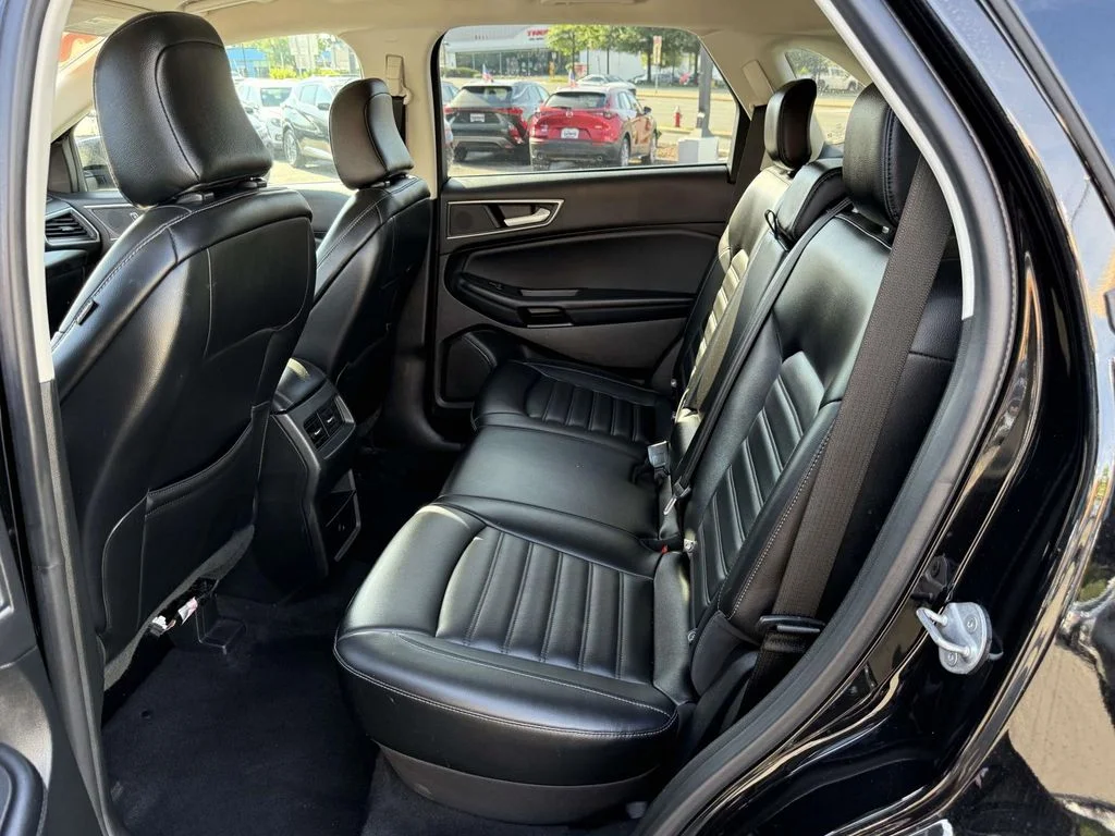 Used 2023 Black Ford SEL image 14