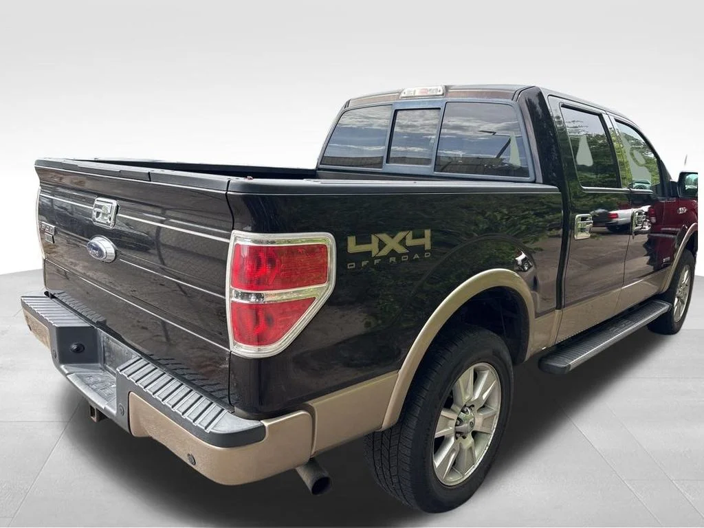 Used 2013  Ford Lariat image 8