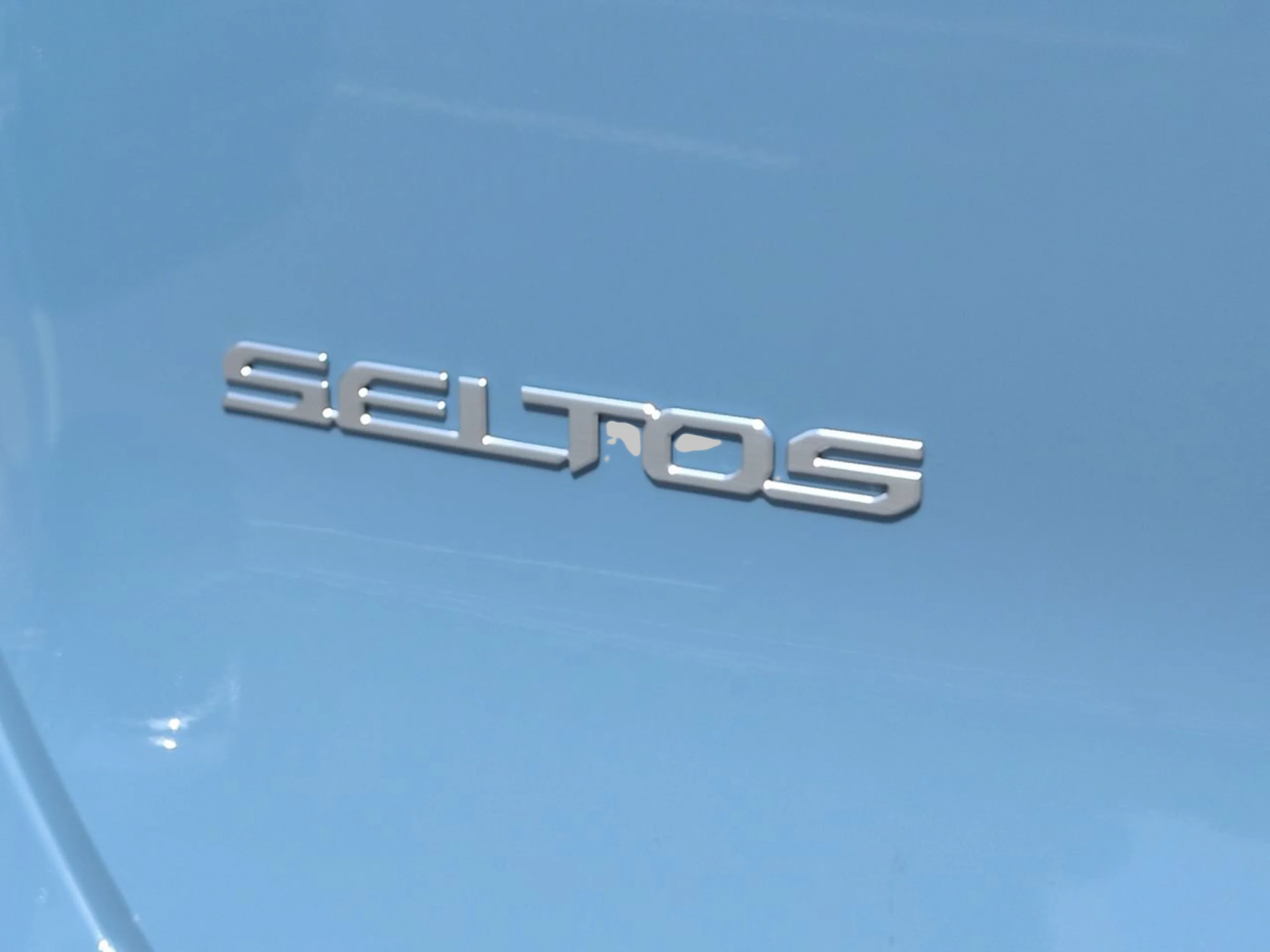 New 2027 Frost Blue Kia EX image 34