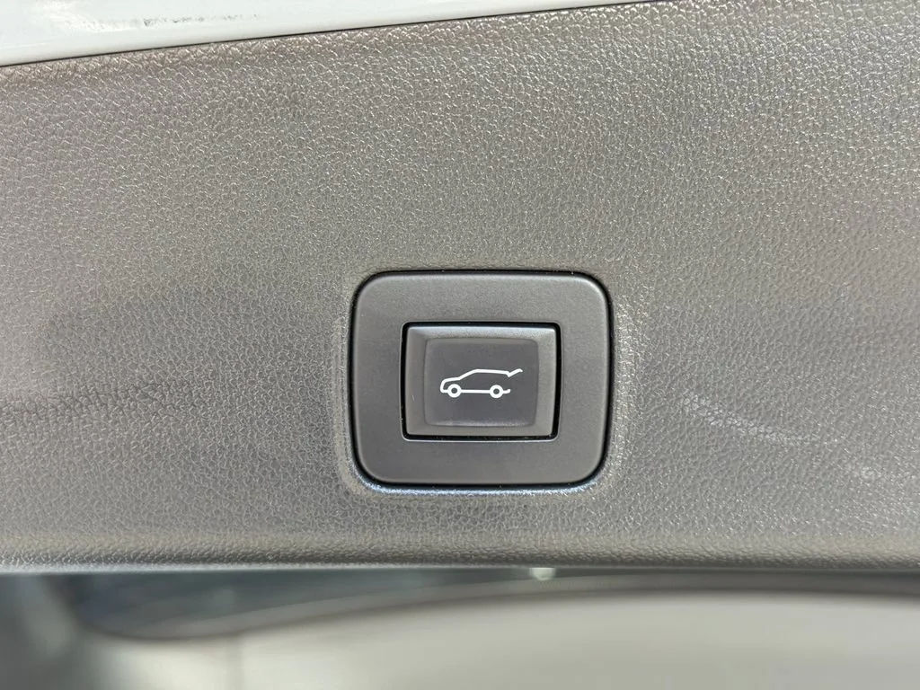 Used 2024 Sterling Gray Metallic Chevrolet ACTIV image 13