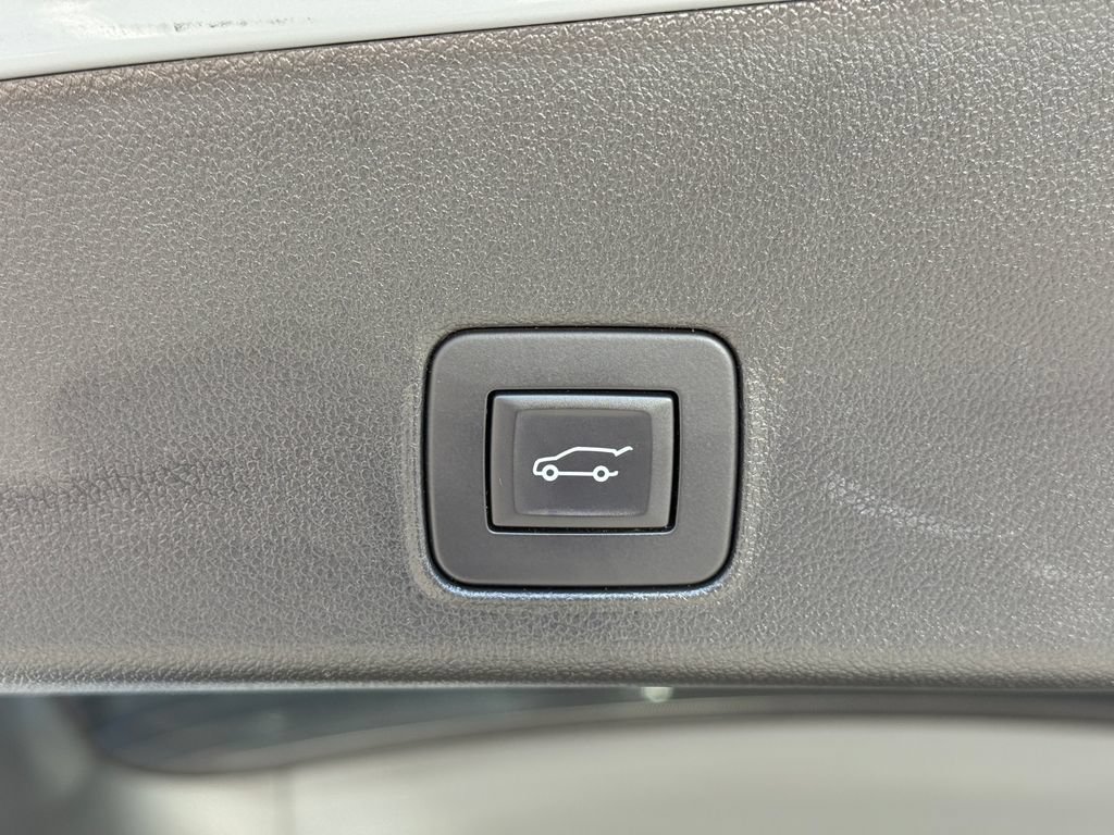 Used 2024 Sterling Gray Metallic Chevrolet ACTIV image 13