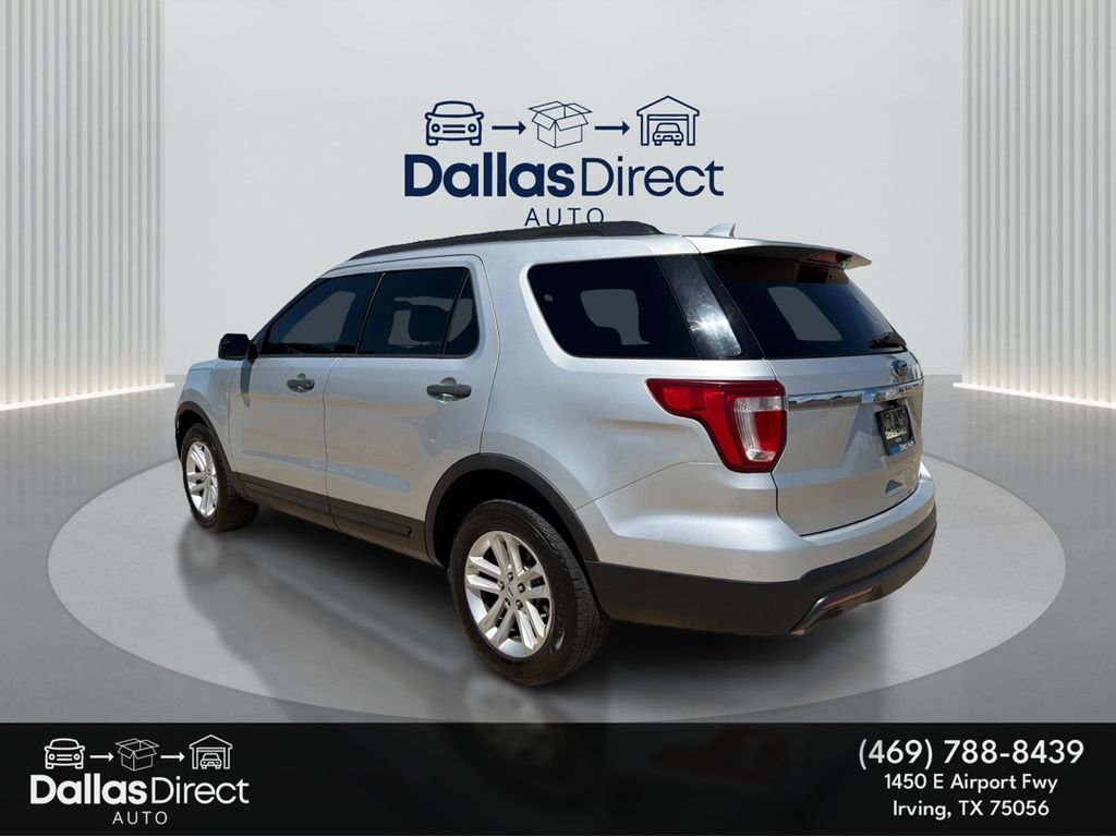 Used 2017 Ingot Silver Metallic Ford Base image 8