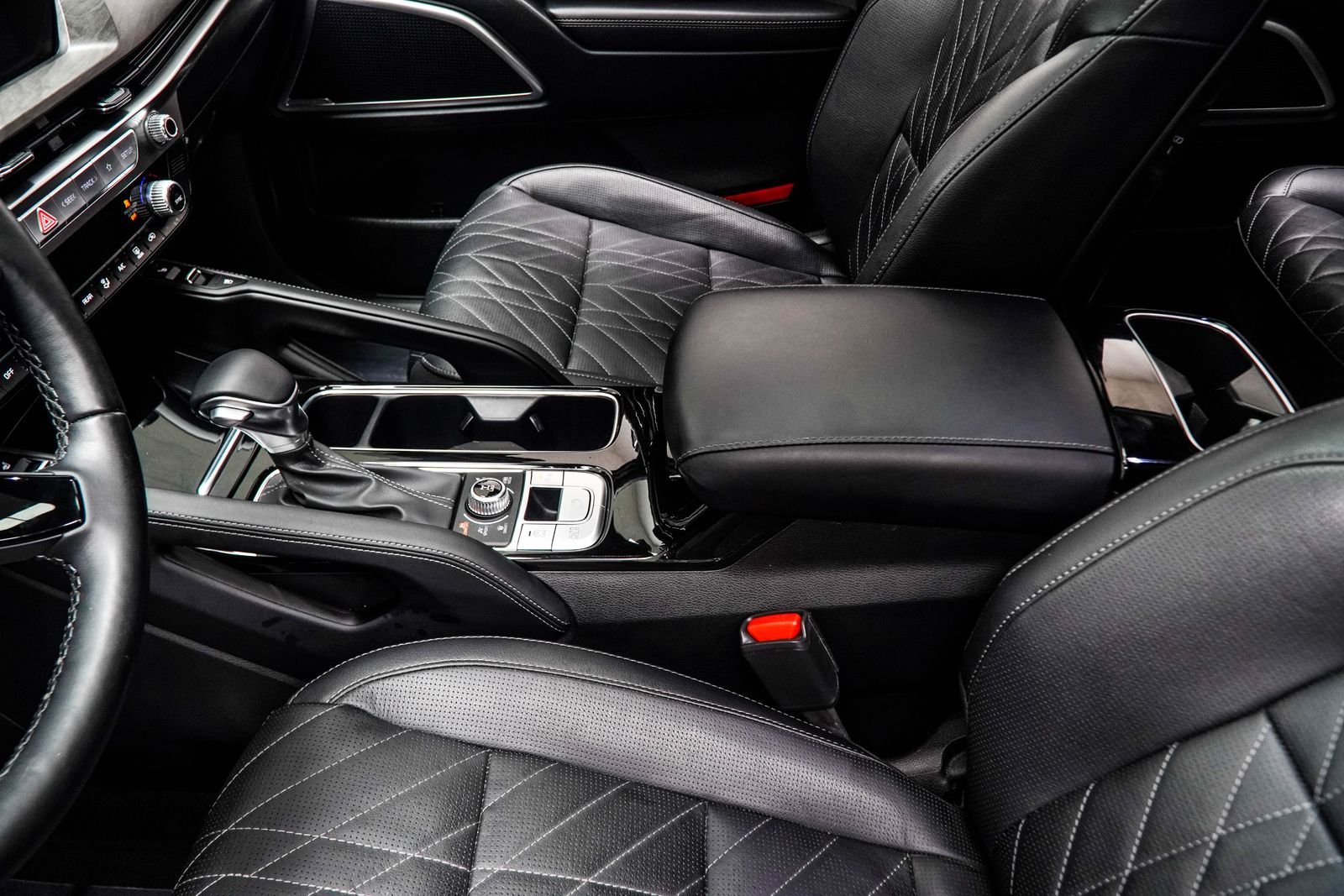 Used 2025 Black Kia EX X-Line image 20