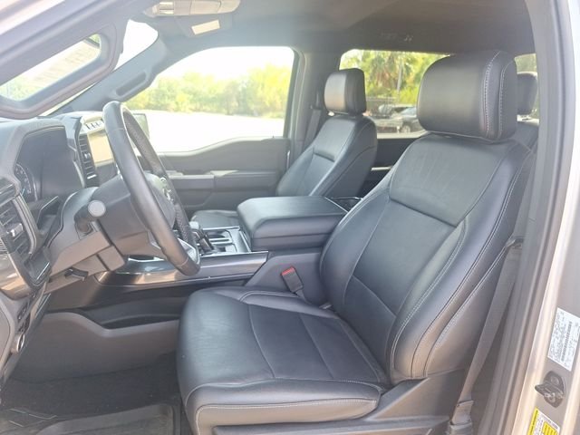 Used 2023 Silver Ford XLT image 9