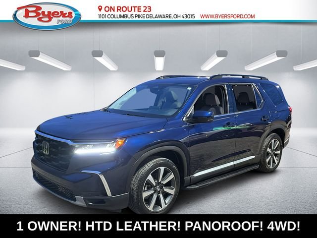 2023 Honda Pilot Touring AWD's photo