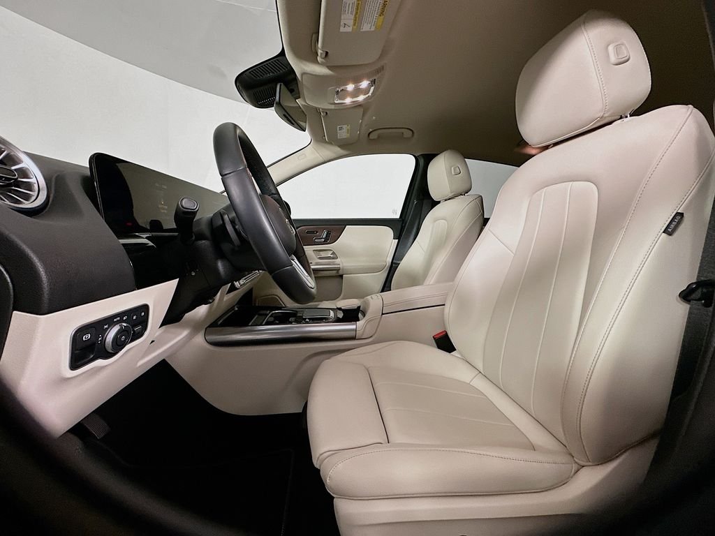 Certified Used 2023 Black Mercedes-Benz GLA 250 image 19