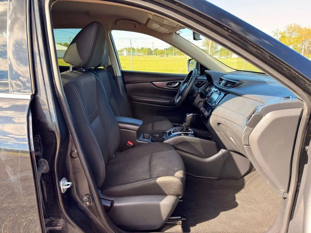 Used 2018 Black Nissan SV image 29