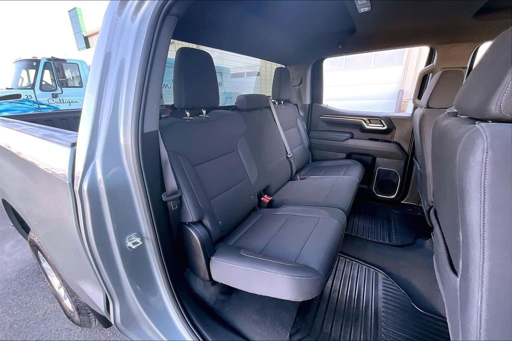 2025 Chevrolet Silverado 1500 LT - Photo 28