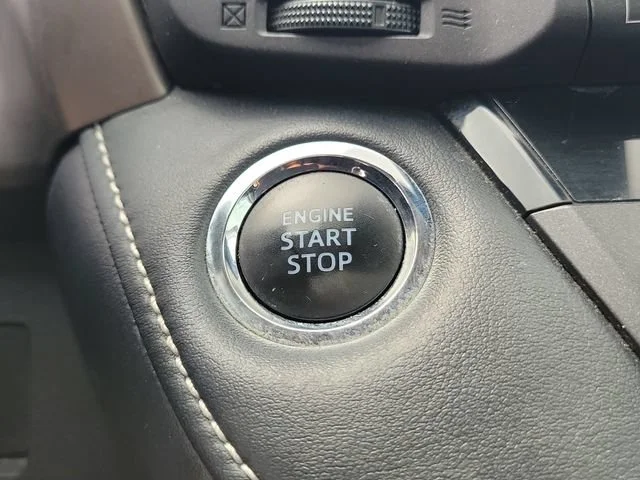 2017 Toyota RAV4 Limited - Photo 31