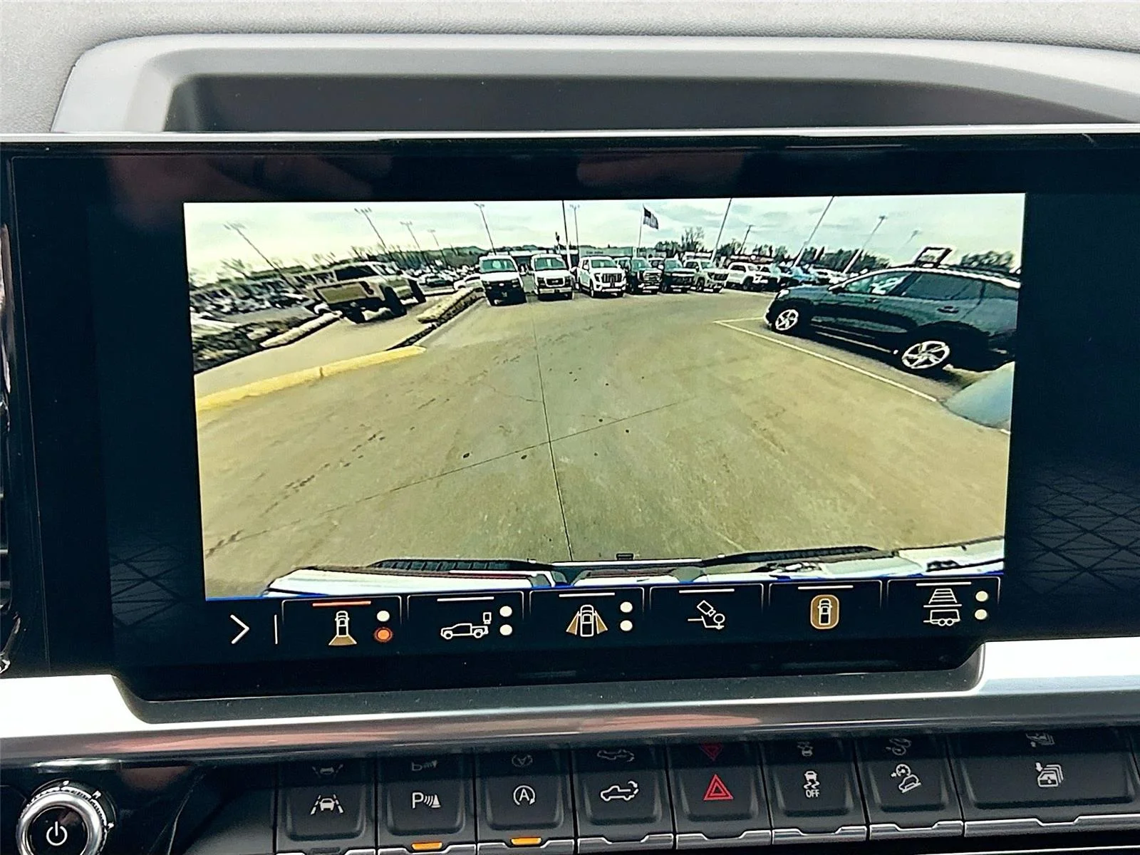 2026 GMC Sierra 1500 SLT - Photo 15