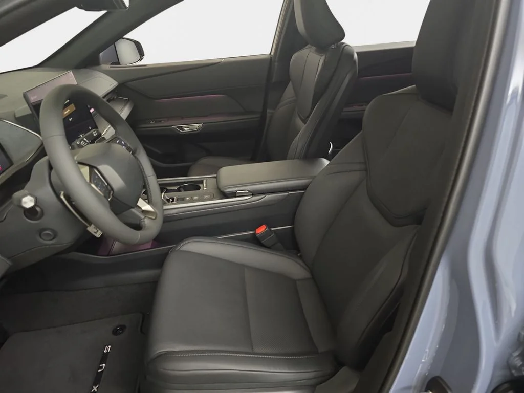 New 2026 Wavelength Lexus PREMIUM AWD image 15