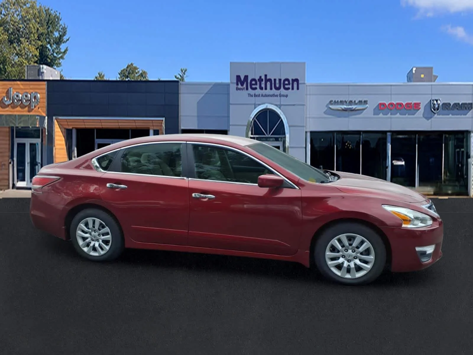 Used 2014 Nissan Altima S with VIN 1N4AL3AP5EN348787 for sale in Methuen, MA