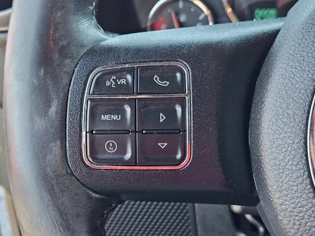 Used 2018  Jeep Unlimited Sport image 25