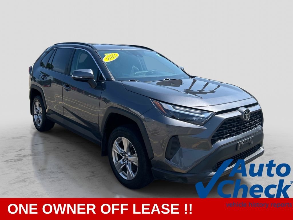Used 2022 Gray Toyota XLE image 3
