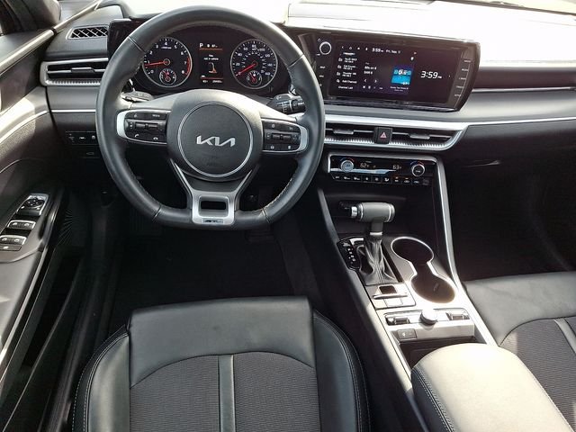 Used 2024 Black Kia GT-Line image 12