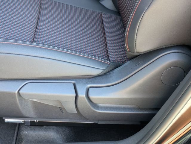2026 Nissan KICKS SR - Photo 14