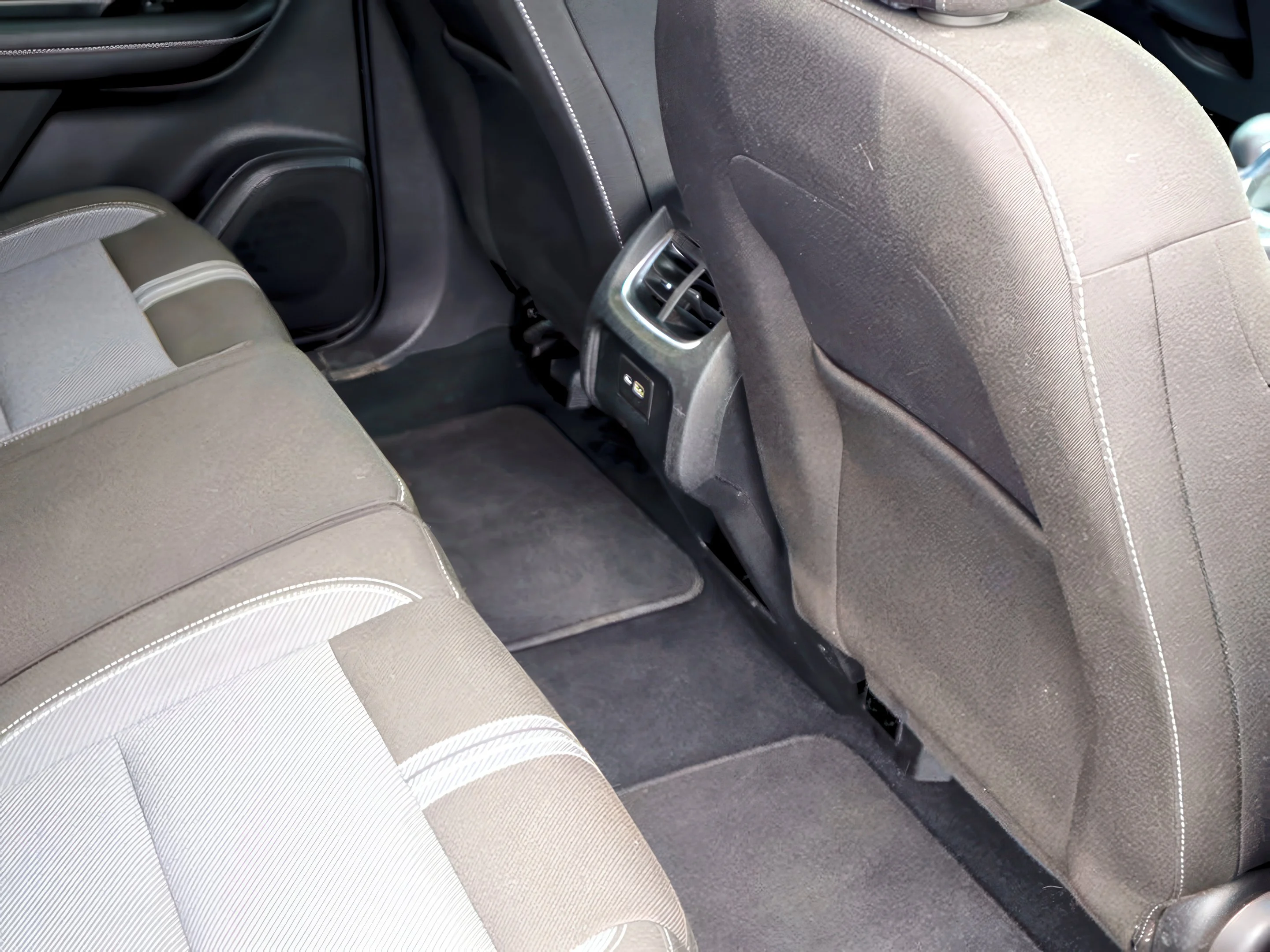 2023 Chevrolet Blazer 2LT - Photo 23