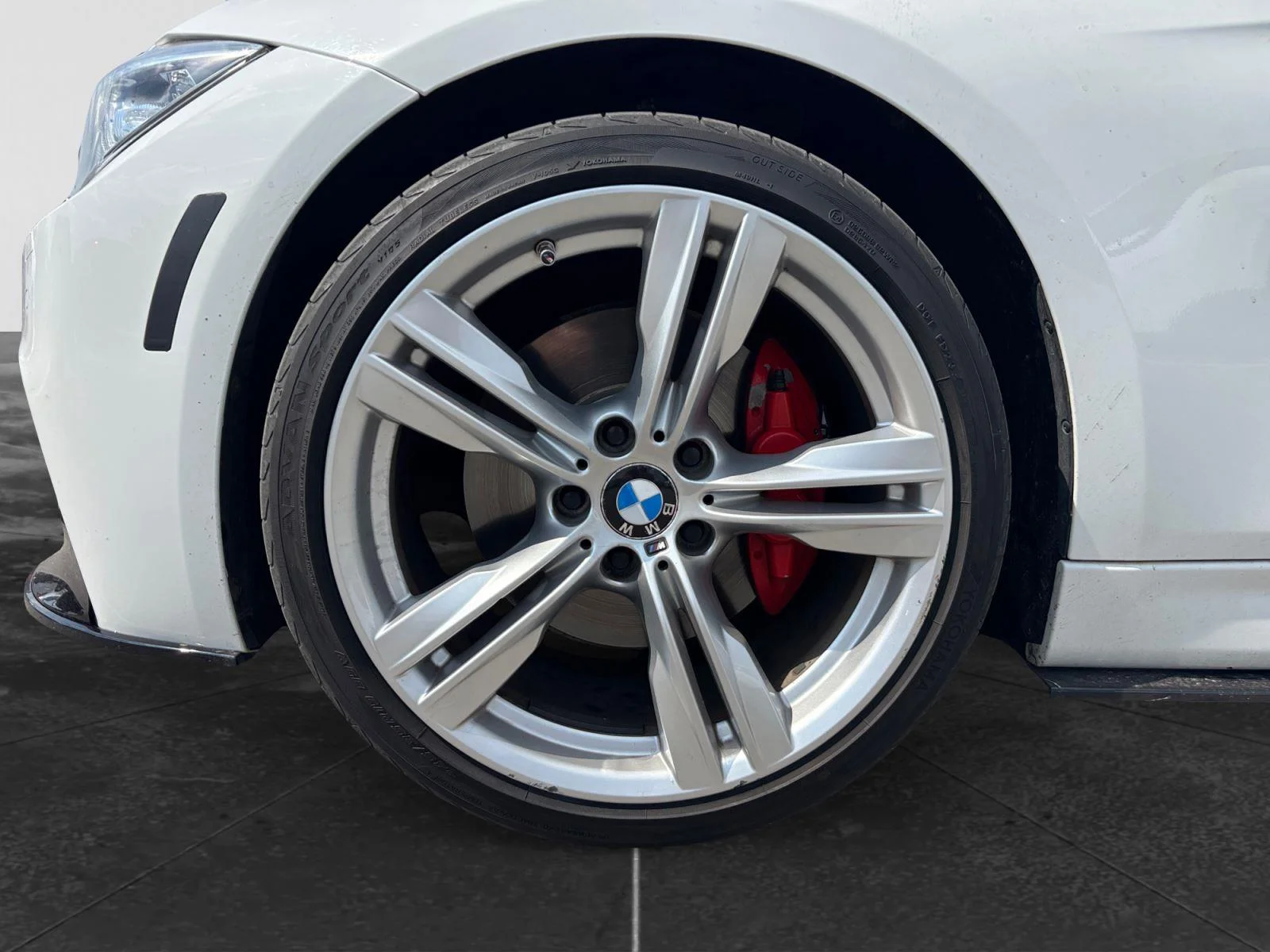 Used 2014 Alpine White BMW 335i xDrive image 9