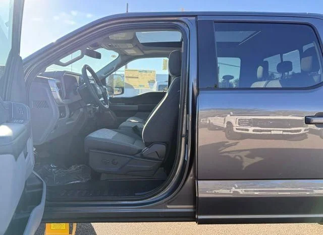 2026 Ford F-350 Super Duty XLT - Photo 13