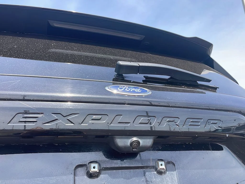 2022 Ford Explorer ST - Photo 26