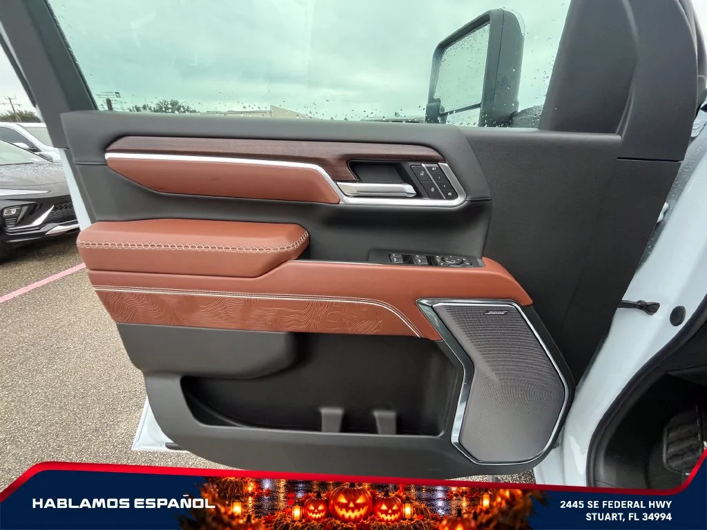 New 2026 Glacier White Tricoat GMC Denali Ultimate image 23