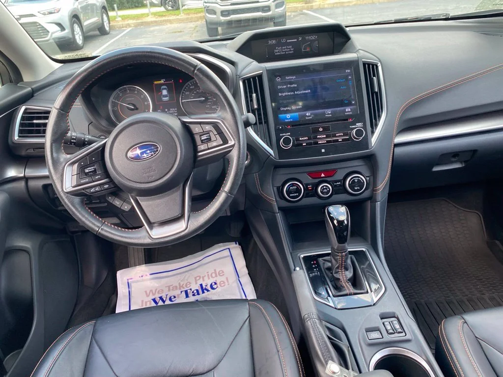 Used 2019 Gray Subaru 2.0i Limited image 8