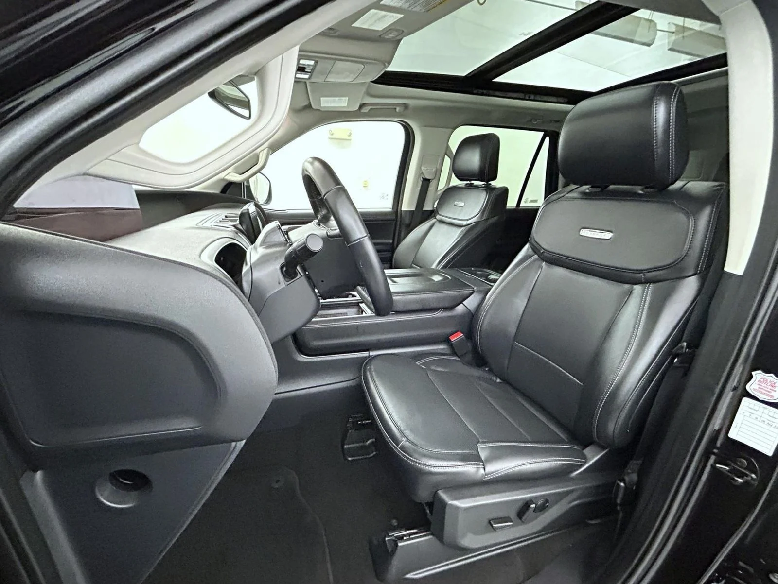 Used 2025 Black Ford Platinum image 11
