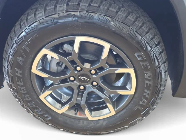 New 2027 Sterling Gray Metallic Chevrolet ACTIV image 14