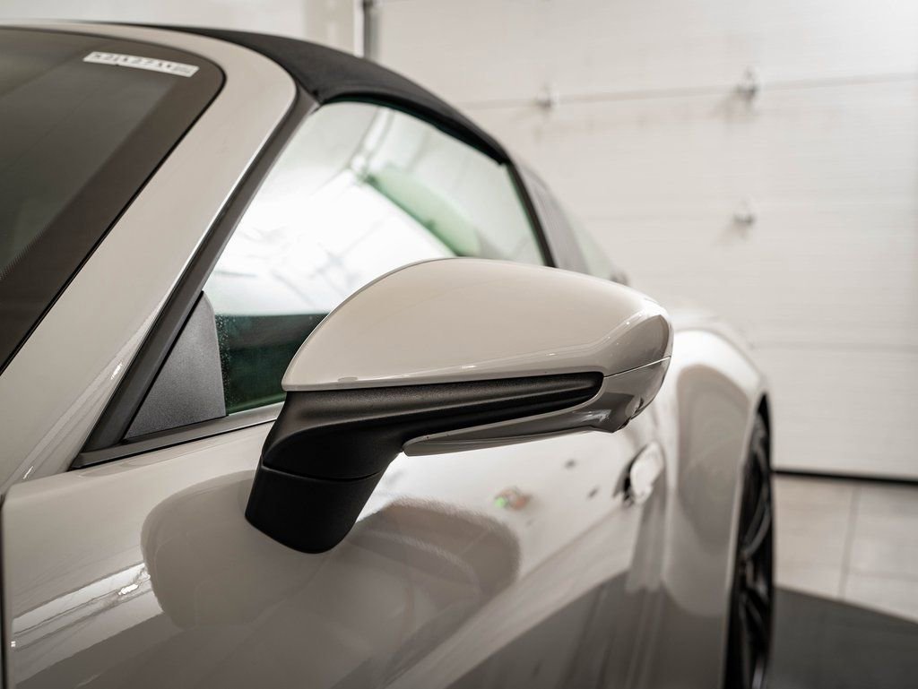 Used 2022 Chalk Porsche Targa 4 GTS image 22