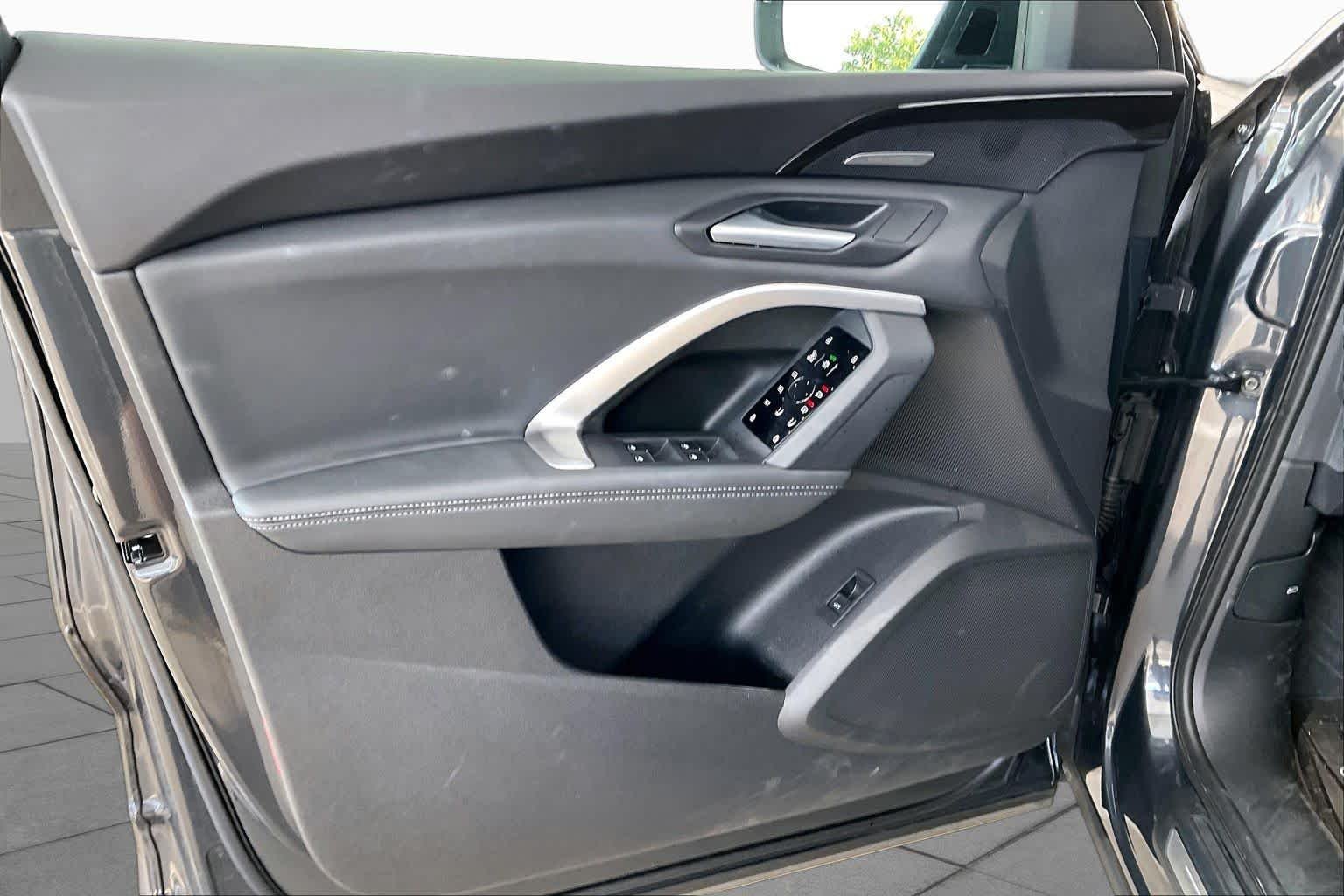 Used 2025 Tambora Gray Metallic Audi Premium Plus image 22