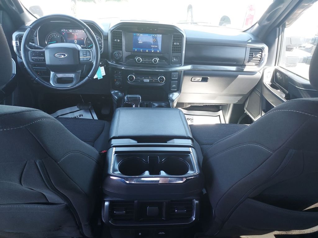 Used 2022 Black Ford XLT image 10