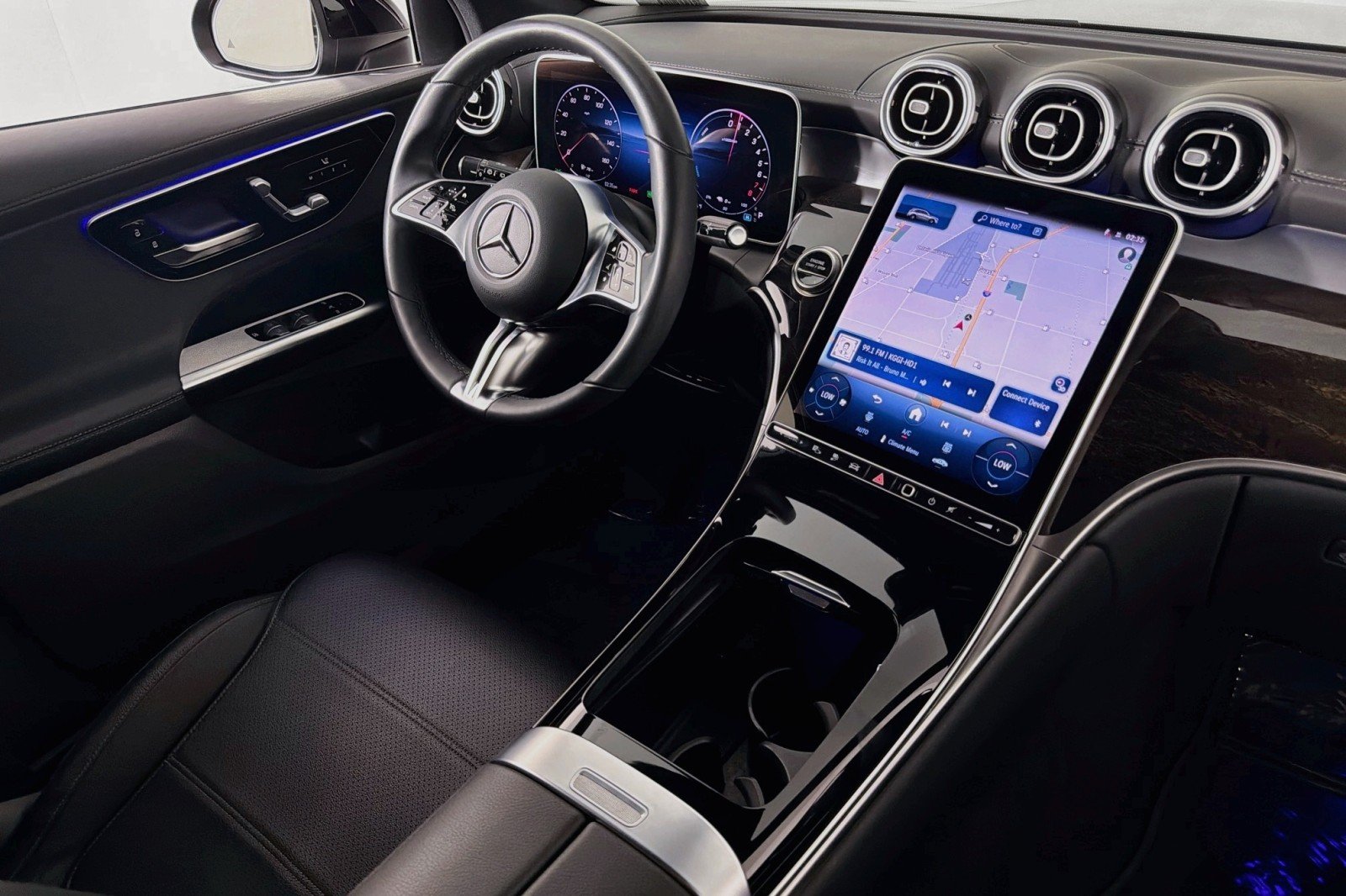 Certified Used 2025 Black Mercedes-Benz GLC 350e image 16