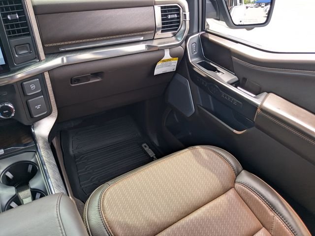 Used 2022 White Ford King Ranch image 16