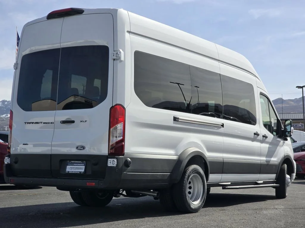 New 2026 Oxford White Ford XLT image 22