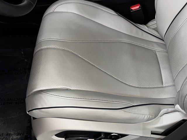 Used 2026 Performance Red Pearl Acura SH-AWD w/Advance Package image 10