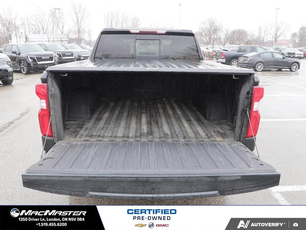Certified Used 2020  Chevrolet High Country image 9