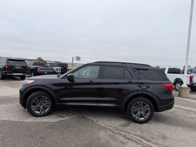 Used 2024 Black Metallic Ford XLT image 4