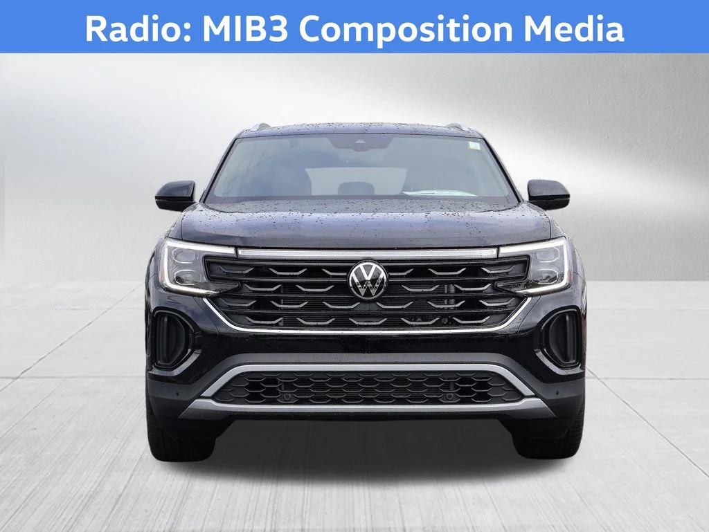 New 2026 Black Volkswagen 2.0T SE w/Technology image 3
