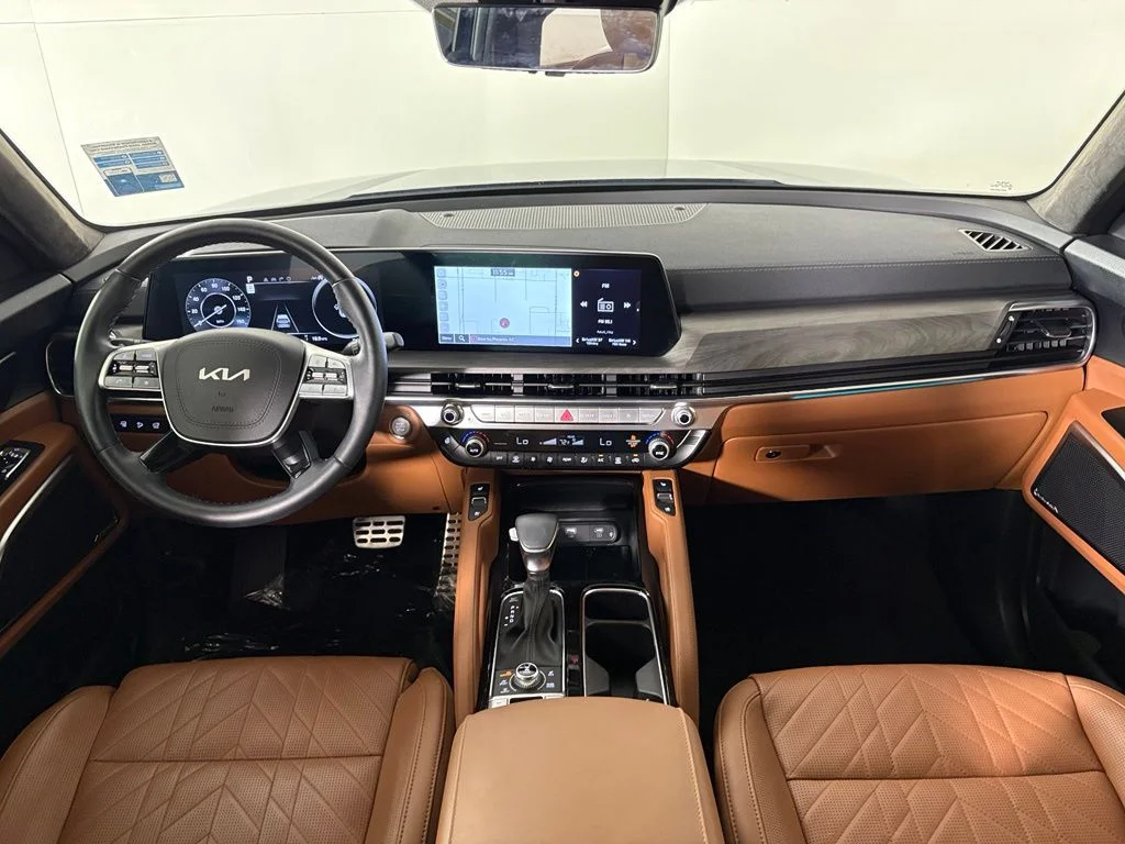 Used 2025 Black Kia SX-Prestige X-Pro image 44