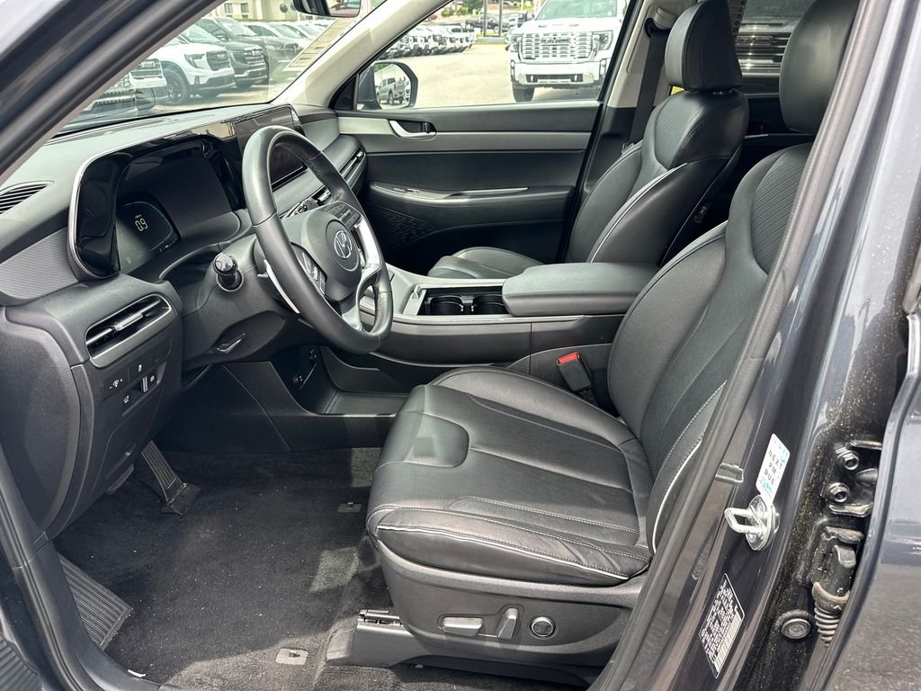 Used 2024 Gray Hyundai XRT image 9