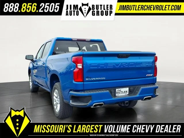Certified Used 2022 Blue Chevrolet RST image 2