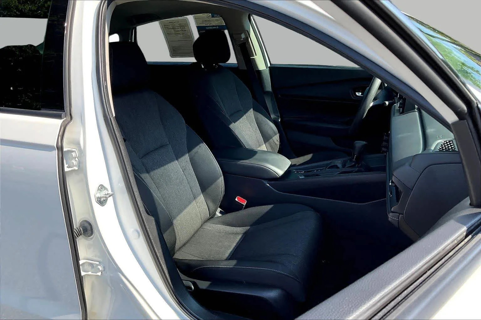 2023 Honda Accord EX - Photo 9
