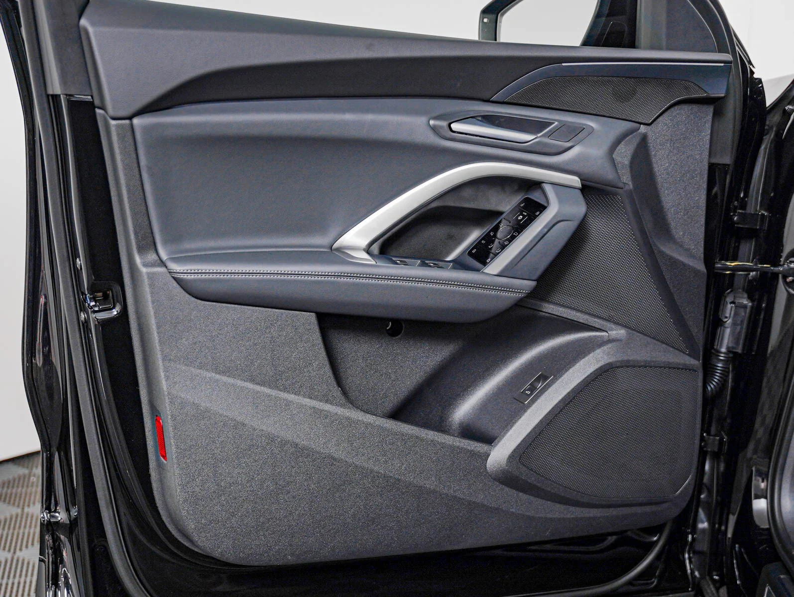 New 2026 Mythos Black Metallic Audi Premium image 24