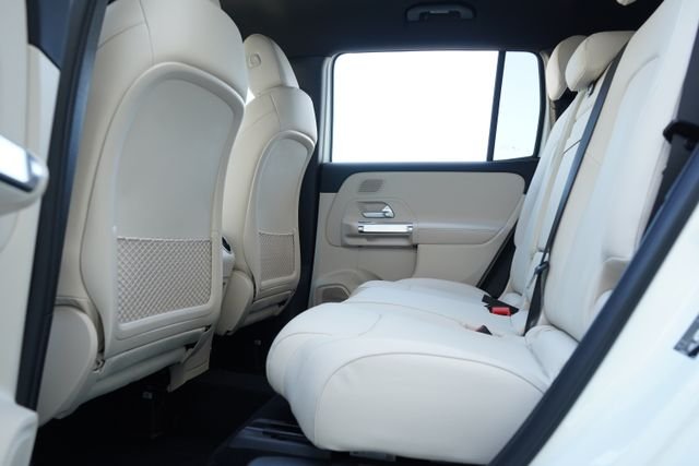 Certified Used 2025 White Mercedes-Benz GLB 250 image 28