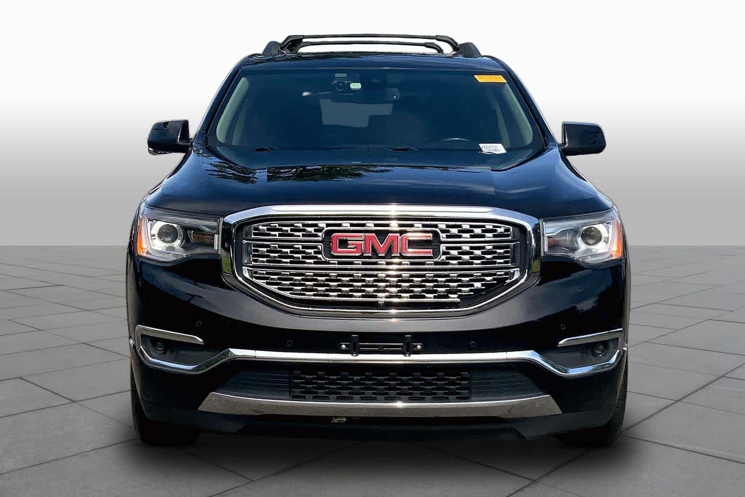 Used 2019 Ebony Twilight Metallic GMC Denali image 4
