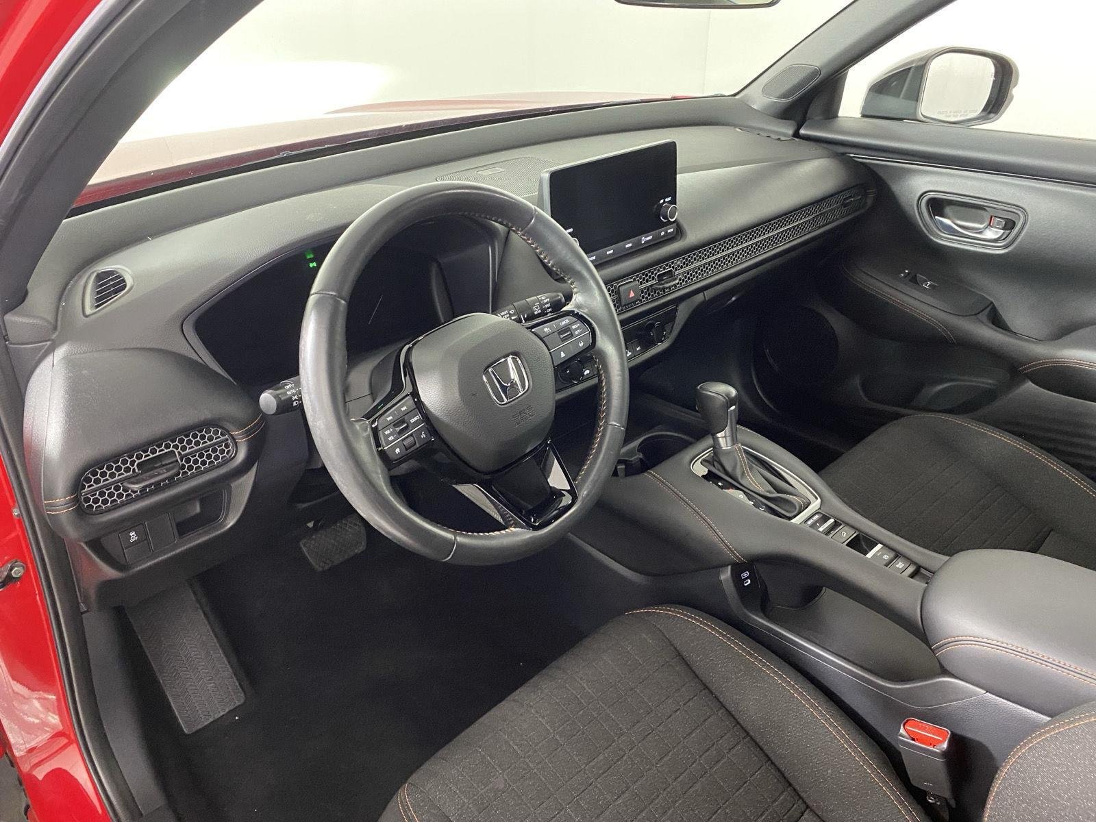 Used 2024 Milano Red Honda Sport image 13