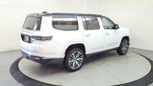 Used 2022 White Jeep Series III image 10